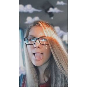 Meet your Posher, Ryana